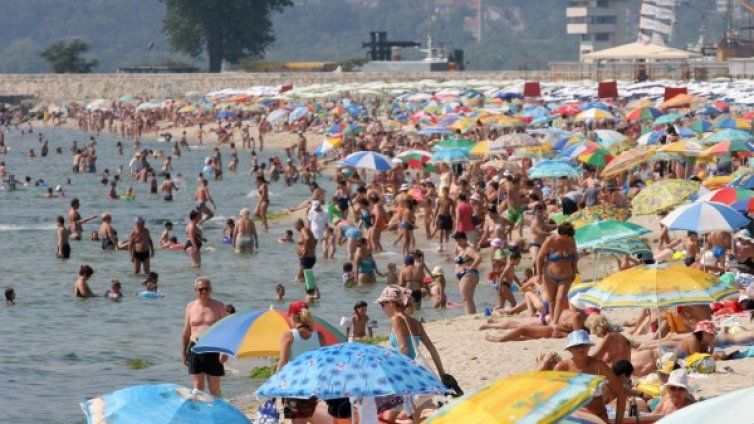 Бизнесът да смята: Наши безработни или внос на работна ръка?