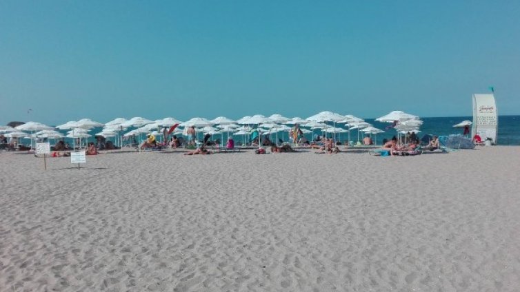 1 млн. лева повече и... морето в Лозенец &ndash; чисто и синьо