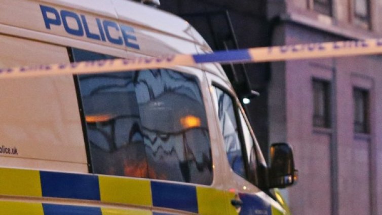 Британец арестуван след пет нападения с киселина в Лондон