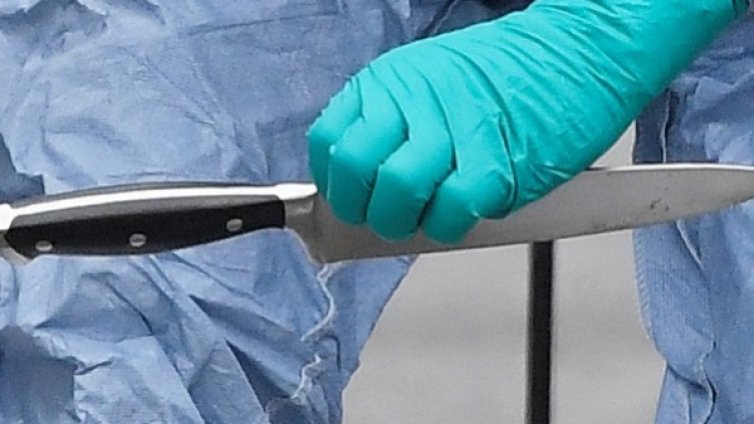 Мъж с нож уби двама и рани девет души в Южен Китай 