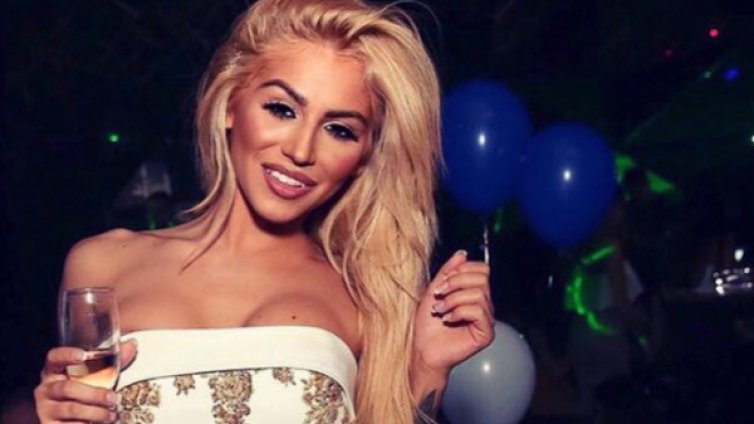 Гущеров си намери нова опашка &ndash; фолкпевица и плеймейтка