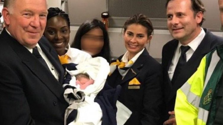 Българското авиобебе с уникален паспорт с точни координати