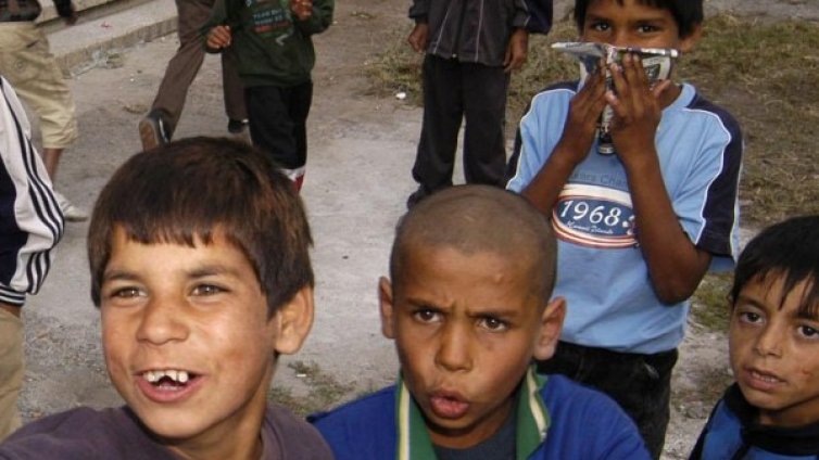 Интеграцията на ромите – със задължителна забавачка!