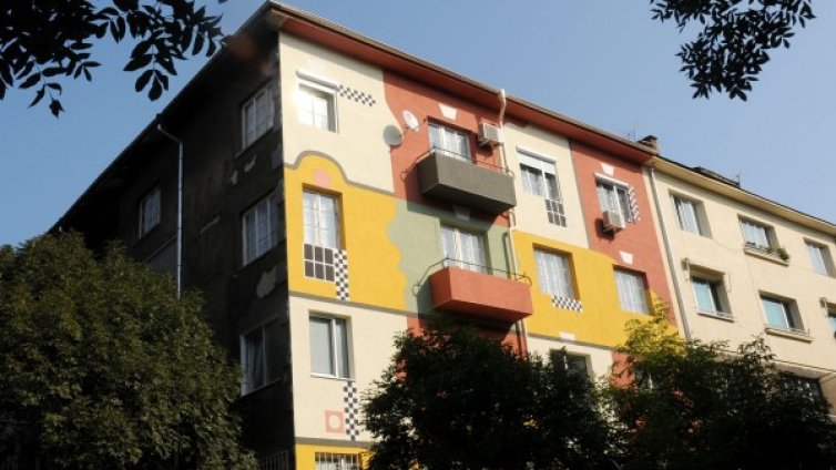 Сметката от санирането: 30 хил. апартамента, 62 252 българи