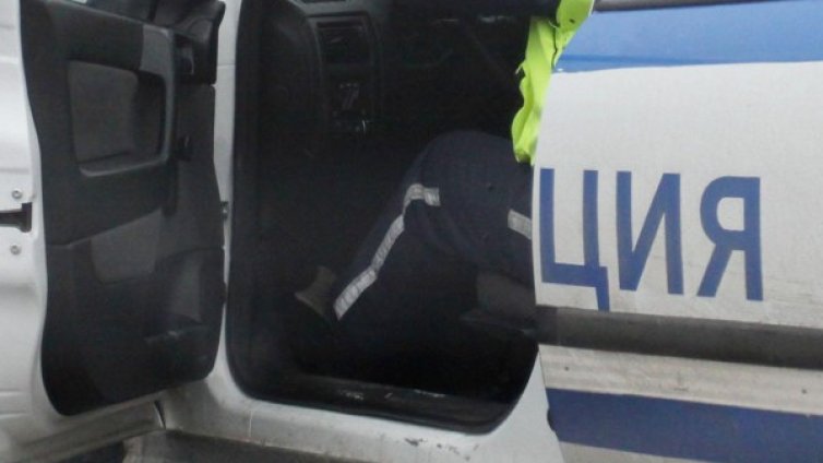 Закопчаха охранител за кражба от плевенска банка