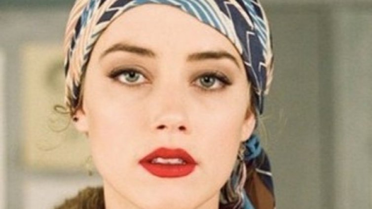 И Амбър Хърд не пропусна да отбележи раздялата с Мъск