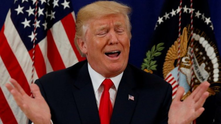 Тръмп прекарал в голф клубове четвърт от мандата си