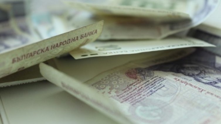 Взимат и такси "празна чиния" и "тирбушон" в кръчмите по морето