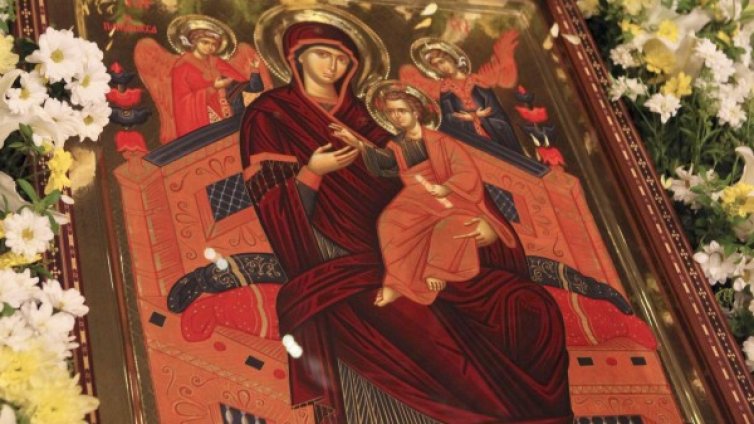 Празнуваме Голяма Богородица. Да почерпят Мария, Марияна...