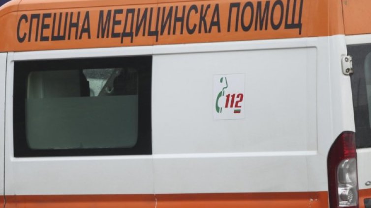 Пожарникар загина в Бяла, паднал от третия етаж