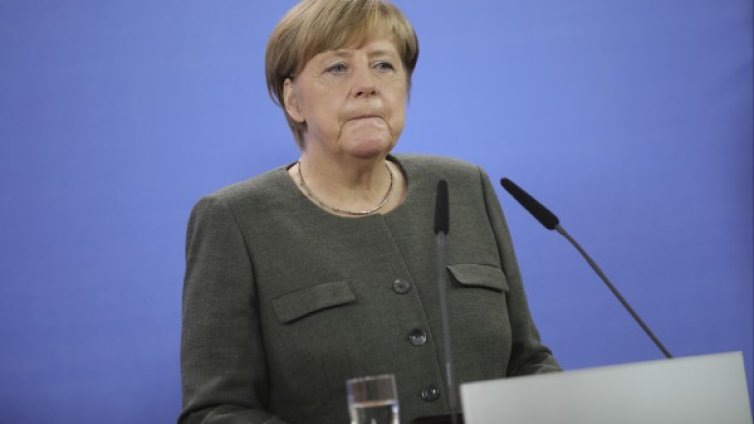 Меркел предупреждава: Тонът с Турция може да се изостри!