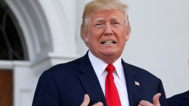 Тръмп може да затвори федералното правителство заради стената с Мексико