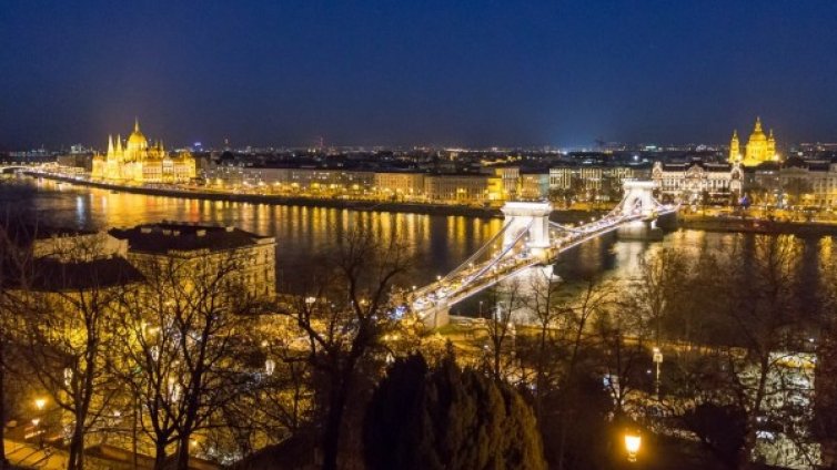 "Без будилник": Будапеща &ndash; от дворците до ракията 