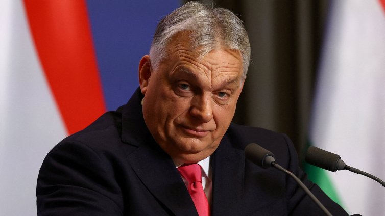 Орбан: Украйна отслабва Европа, завлича я във война