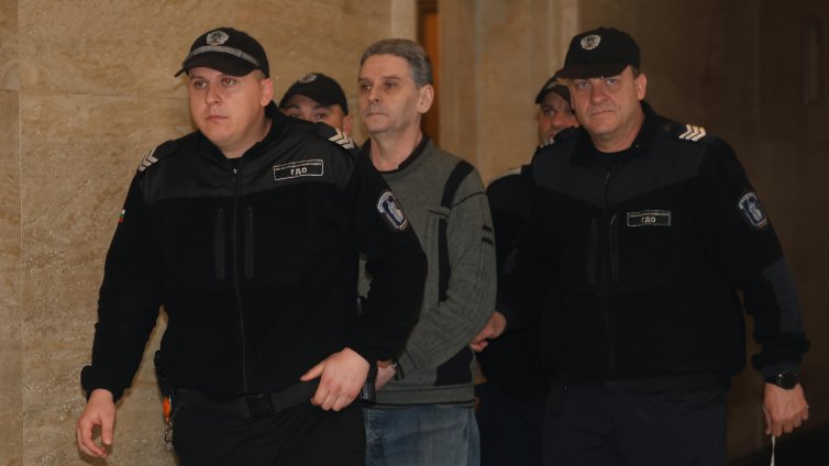 Експертиза: Психологът Иван Владимиров – Нав е застрелян от един метър