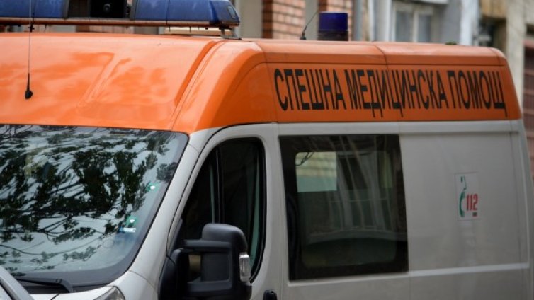 Смърт пред Народния театър. Обаждания има &ndash; линейка няма!