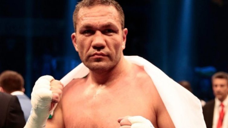 Кобрата атакува Джошуа: Стилът му е удобен за мен!