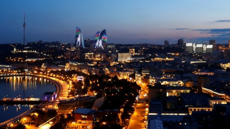 След българското – германско бельо в "Азербайджанската пералня"
