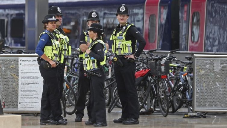  Великобритания повиши нивото на национална заплаха