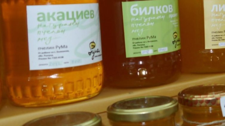 Заради цената на меда: Пчелари плашат с протести
