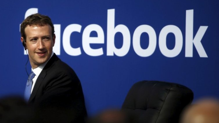 Русия заплаши: Може да блокира Facebook