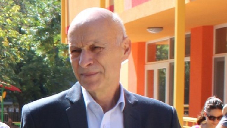 Оставка след оставка в Община Хасково заради... кмета 