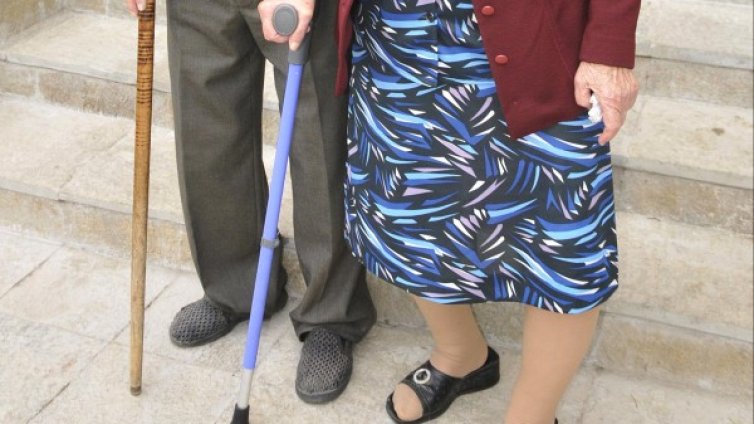 Възрастните искат скок на пенсиите, готвят протести