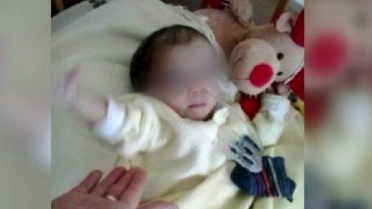 Състоянието на сиамските близнаци от Сливен се влошава