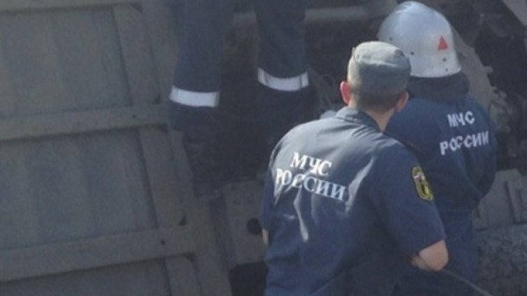 Трагедия в Русия: 19 души загинаха при удар на автобус и влак 