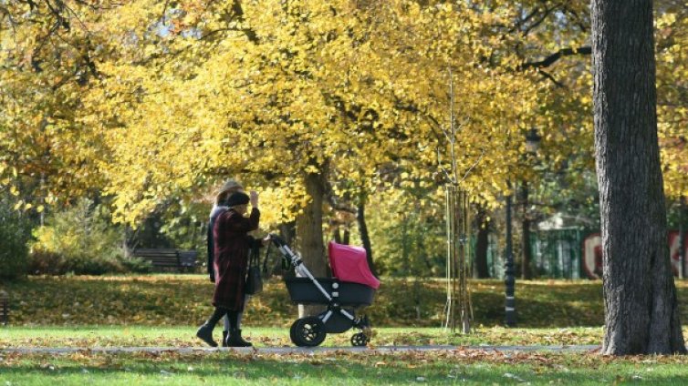 Седмица слънце и до 25°C! Какво ще е до края на октомври?