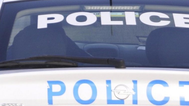 Мащабна акция срещу дилъри се провежда в Бургас