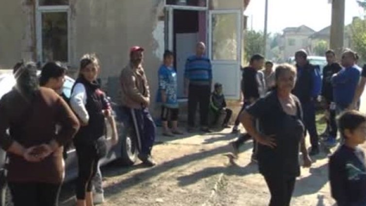 Екшън в Бръшляница: В дом нахлуват с пистолет, бухалки