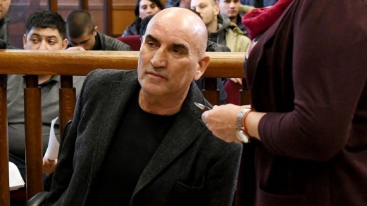 Ценко Чоков не ще да сдава властта, иска си да е кмет