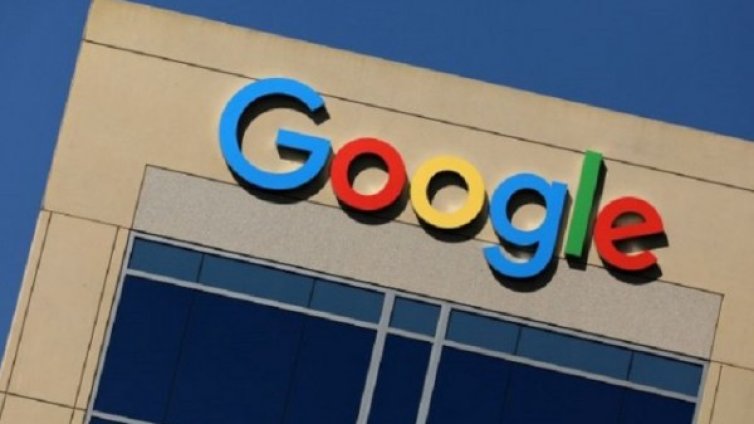 Google споделя данни с медии, ще делят приходите