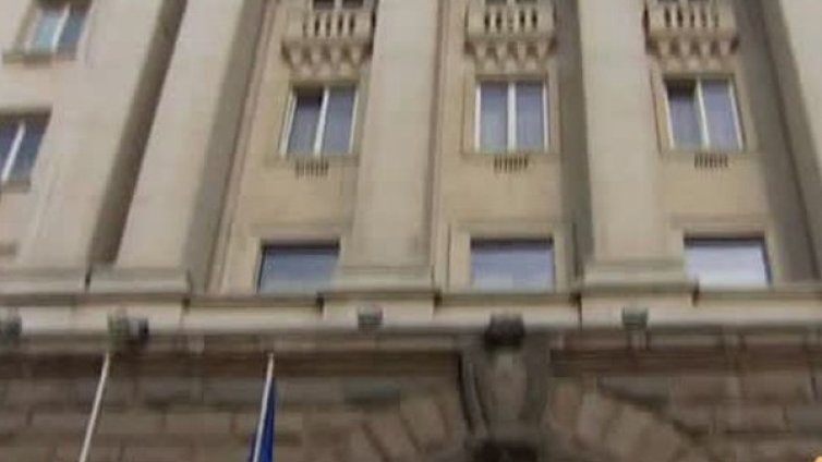 КНСБ на протест: Иска увеличение на заплати в държавния и частен сектор