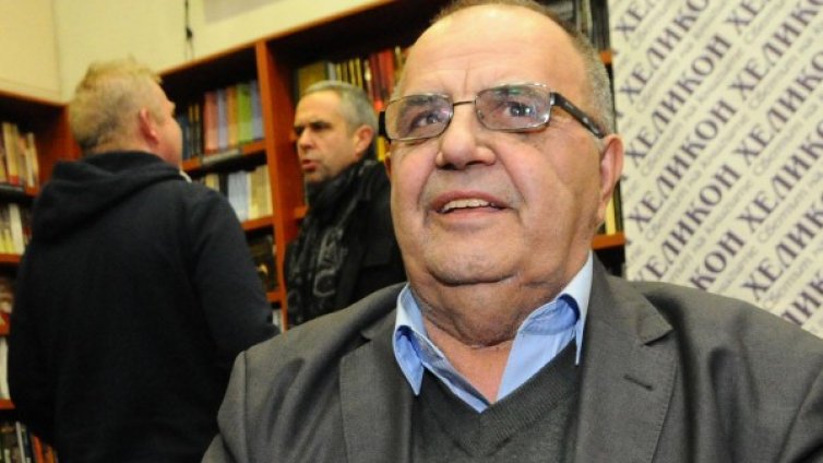 Заради здравето, заради годините... Проф. Димитров си тръгна от НИМ