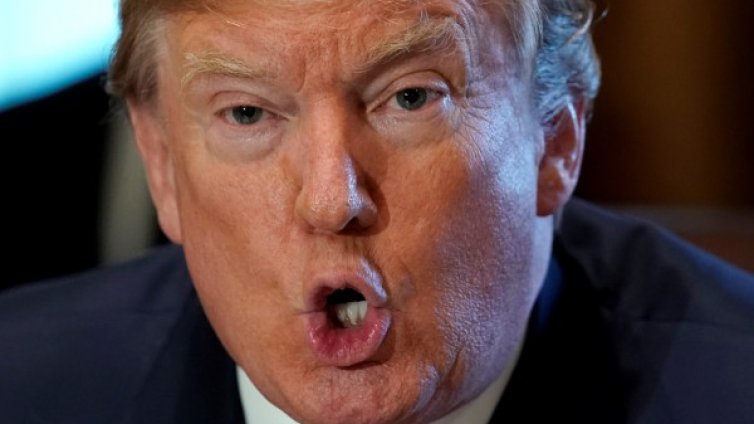 Ужас за хиляди: Тръмп иска край на "зелената карта"