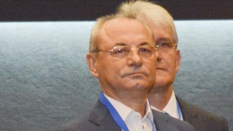 Доган &ndash; срещу диктатурата. Ако се появи, пак влиза в политиката!