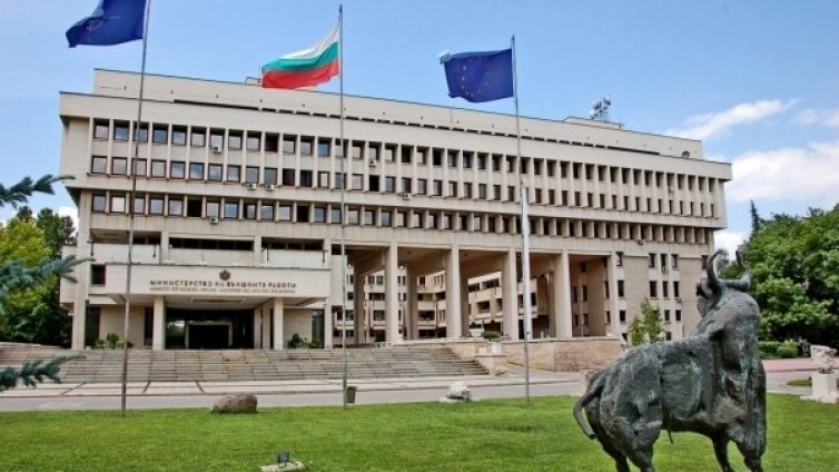 МВнР: Народът ни, не съветската армия, спаси българските евреи