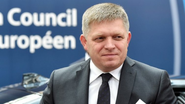 Левите и крайно десните загубиха местните избори в Словакия