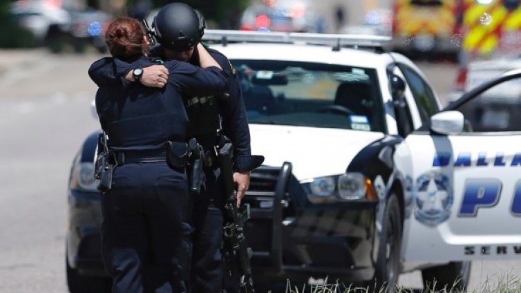 Мъж стреля в църква в Тексас, има убити