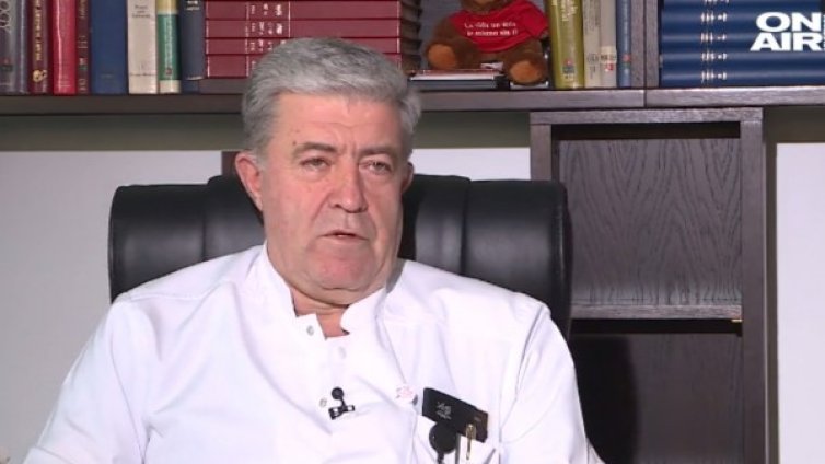 Проф. Начев за Ананиев: Честен е, да не се забърква с лобита