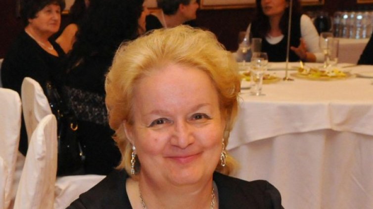 Политици &ndash; по-кротко, годината на Луната иска такт!