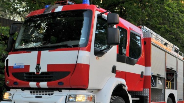 84-годишен почина при пожар в къща в Петричко