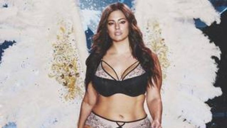 Ашли с крилца: Направи се на "ангел" на Victoria's Secret