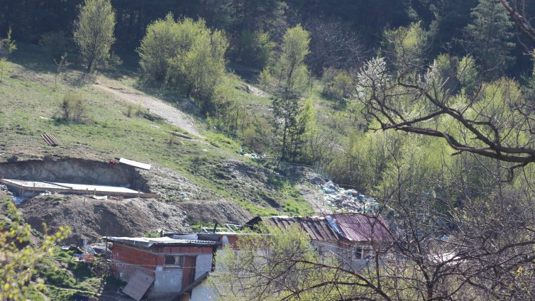  Сигнали за незаконни обекти от Драгалевци, Вакарел, София