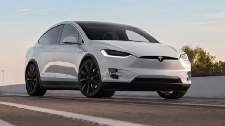 Прогноза: Tesla е в криза, фалира до 2 години