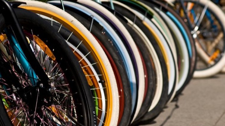 В "Голямата ябълка": Бум на велосипеди срещу вредните газове