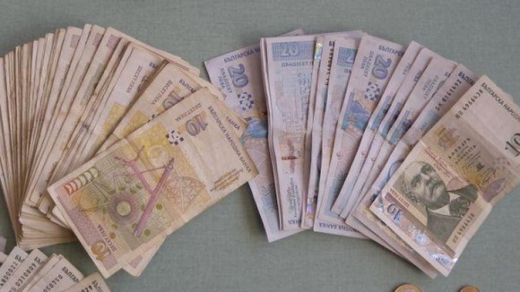 Хванаха с подкуп полицай от КАТ в Хасково
