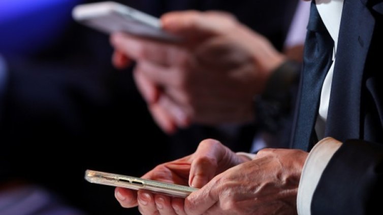 Нова измама: Крадци абонират жертви за мобилен оператор